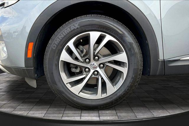 2023 Buick Envision Essence FWD