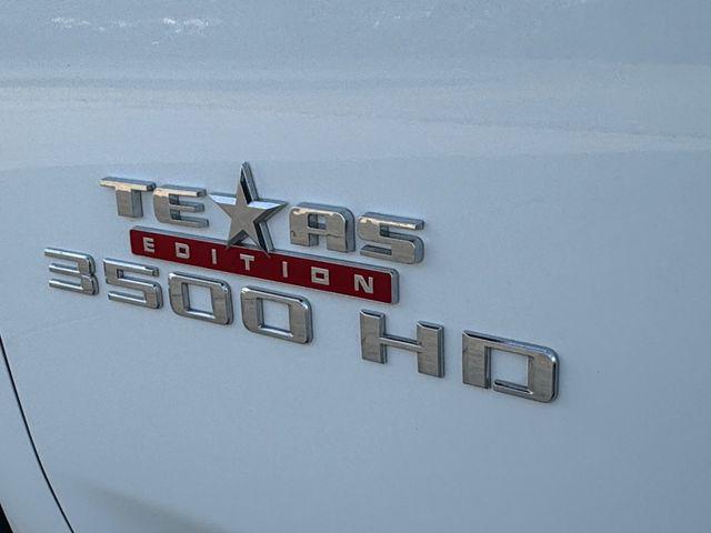 2025 Chevrolet Silverado 3500HD 4WD Regular Cab Long Bed LT