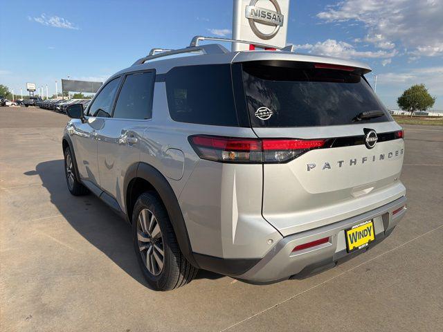 2023 Nissan Pathfinder SL FWD