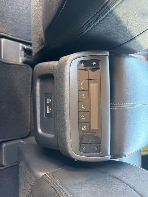 2023 Nissan Pathfinder SL FWD