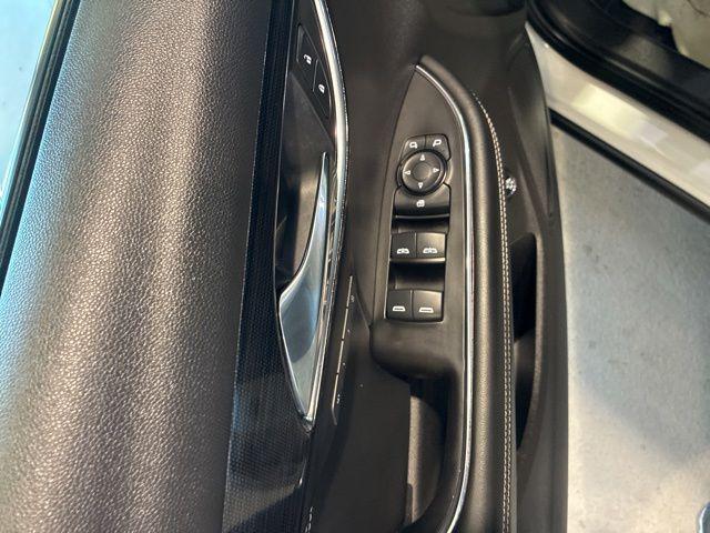 2023 Buick Envision Essence FWD