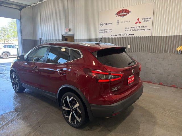 2022 Nissan Rogue Sport SL AWD Xtronic CVT