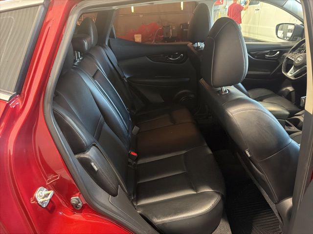 2022 Nissan Rogue Sport SL AWD Xtronic CVT