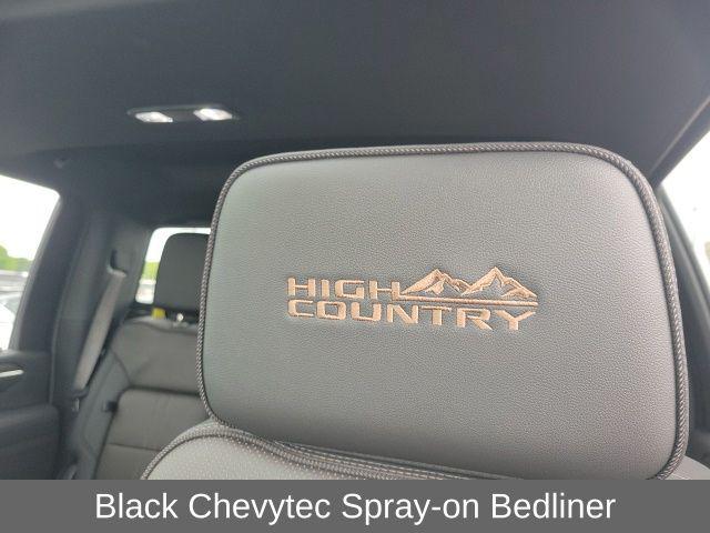 2026 Chevrolet Silverado 2500HD Crew Cab, Standard Bed, High Country, 4WD