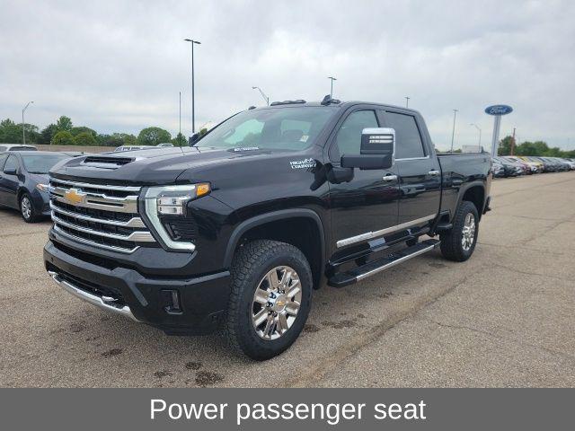 2026 Chevrolet Silverado 2500HD Crew Cab, Standard Bed, High Country, 4WD