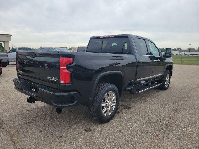 2026 Chevrolet Silverado 2500HD Crew Cab, Standard Bed, High Country, 4WD