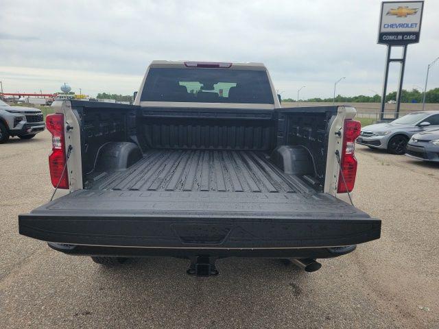 2026 Chevrolet Silverado 2500HD Crew Cab, Standard Bed, WT, 4WD
