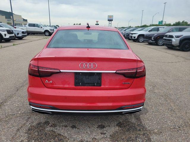 2024 Audi A4 Premium Plus 45 TFSI S line quattro S tronic