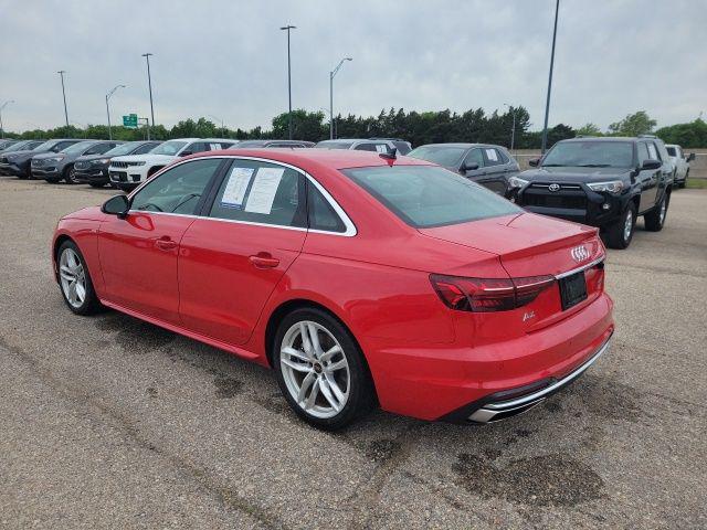 2024 Audi A4 Premium Plus 45 TFSI S line quattro S tronic