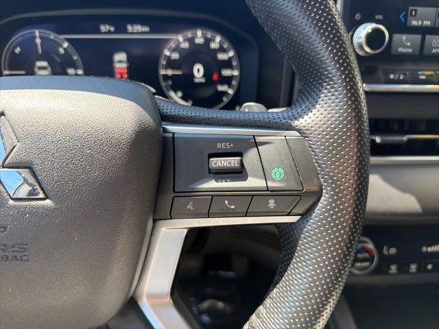 2024 Mitsubishi Outlander PHEV SE S-AWC