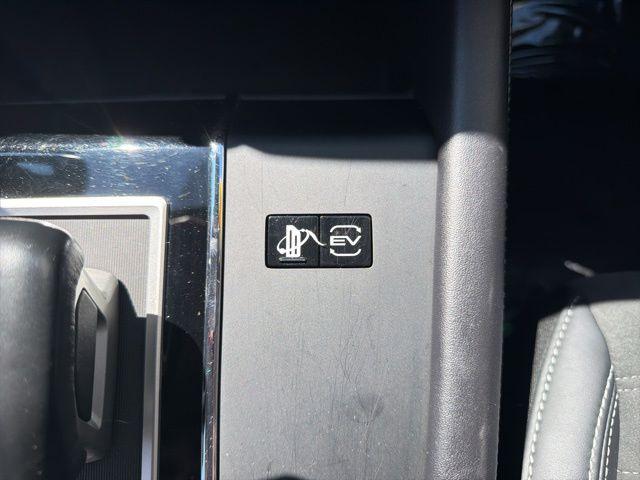 2024 Mitsubishi Outlander PHEV SE S-AWC