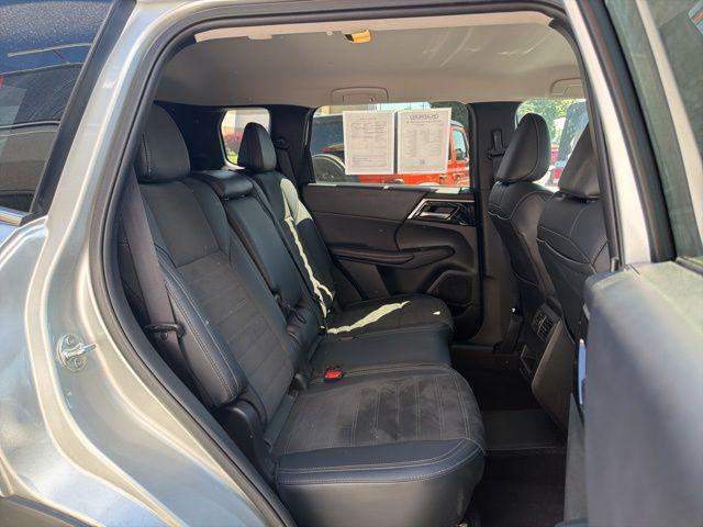 2024 Mitsubishi Outlander PHEV SE S-AWC