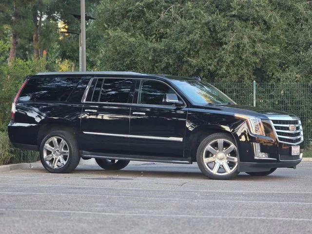 2018 Cadillac Escalade ESV Luxury