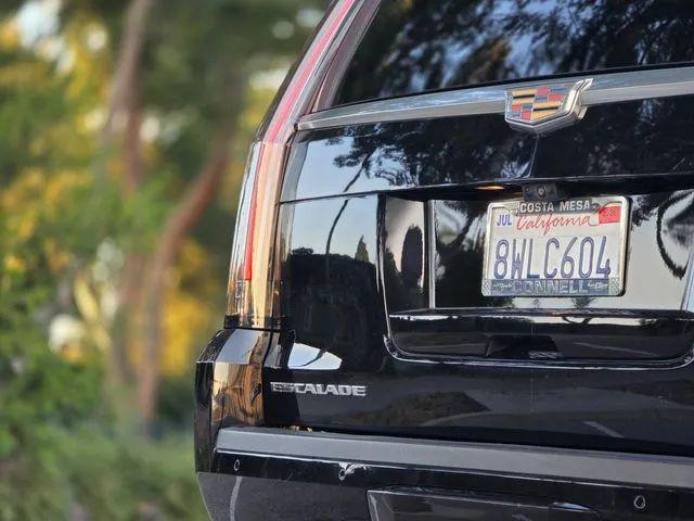 2018 Cadillac Escalade ESV Luxury