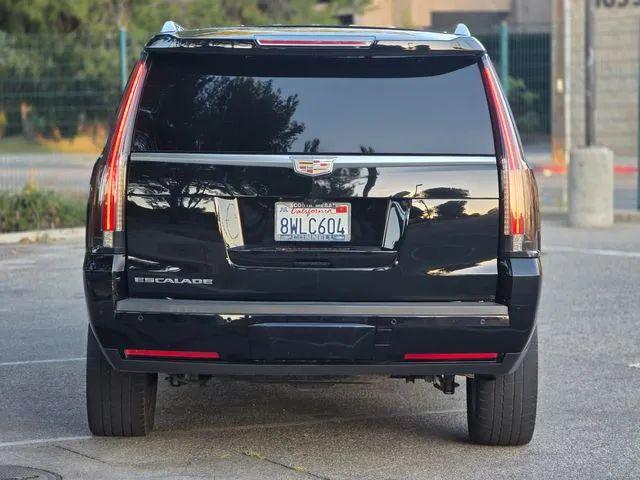 2018 Cadillac Escalade ESV Luxury