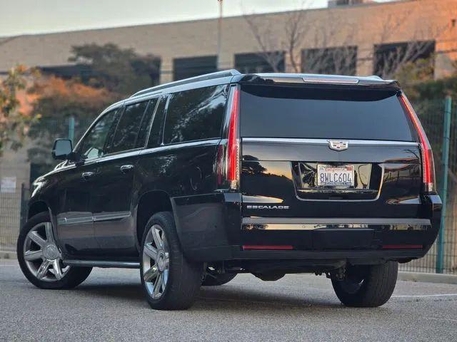 2018 Cadillac Escalade ESV Luxury