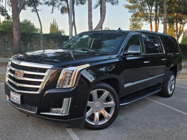 2018 Cadillac Escalade ESV Luxury