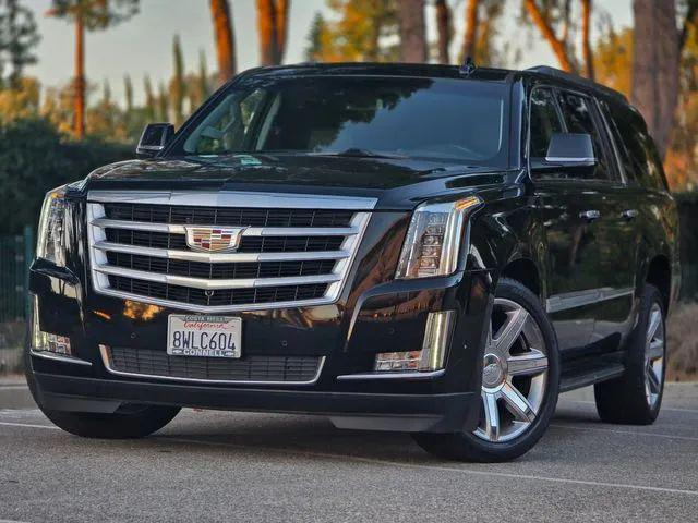 2018 Cadillac Escalade ESV Luxury