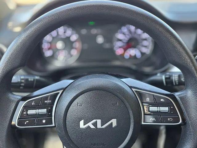 2022 Kia Forte LXS