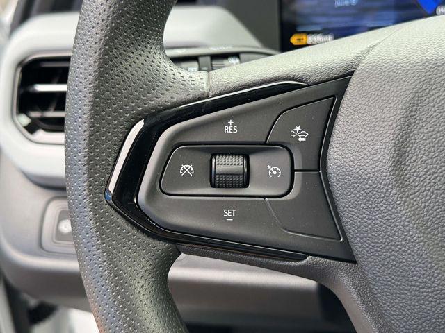 2027 Chevrolet Bolt LT FWD