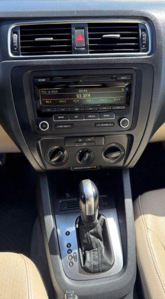 2014 Volkswagen Jetta 1.8T SE