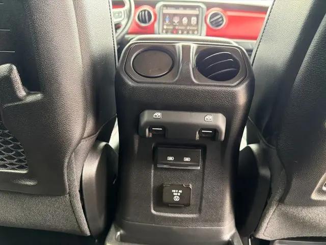 2023 Jeep Wrangler 4-Door Rubicon 4x4