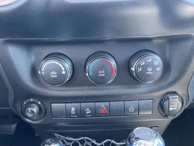 2011 Jeep Wrangler Unlimited Sahara