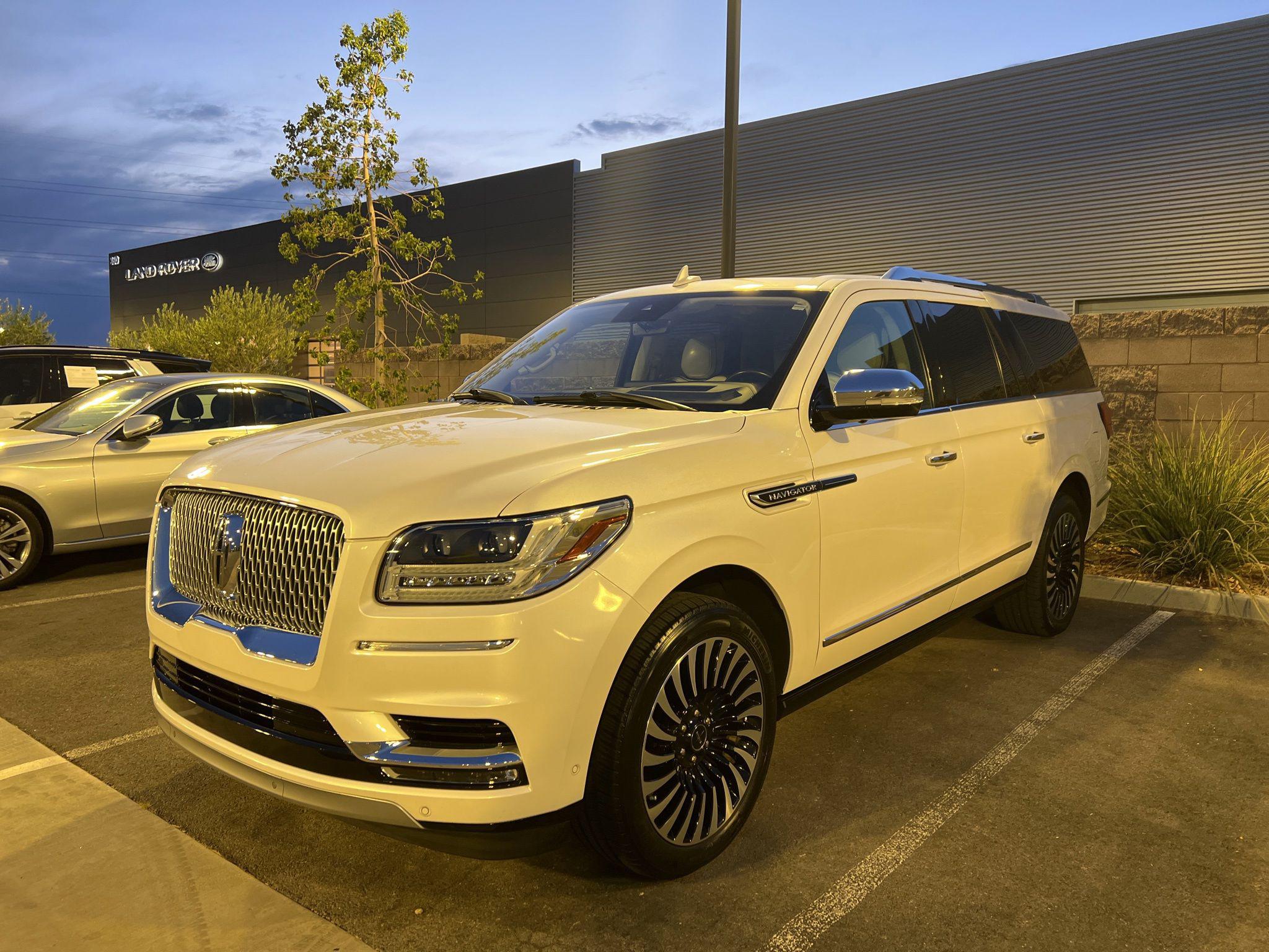 2019 Lincoln Navigator L Black Label 4WD's photo