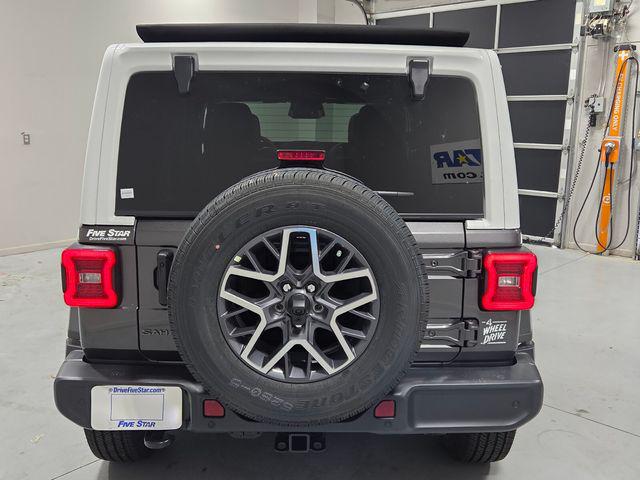 2026 Jeep Wrangler 4-Door Sahara 4x4