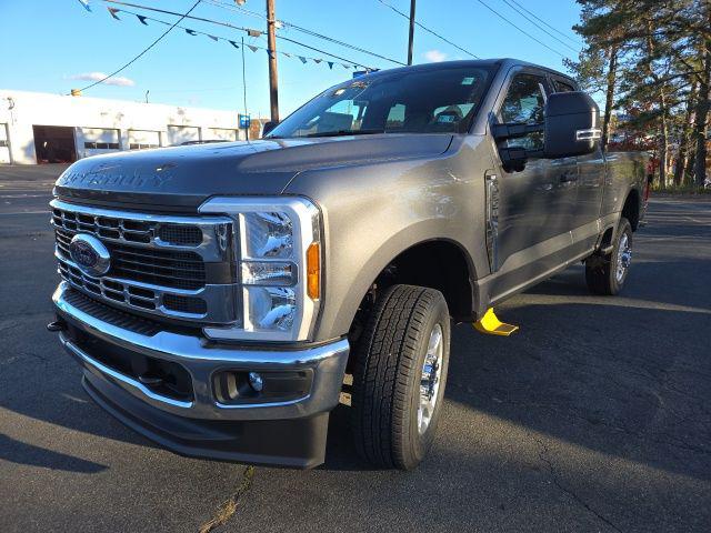 2026 Ford F-350 XLT