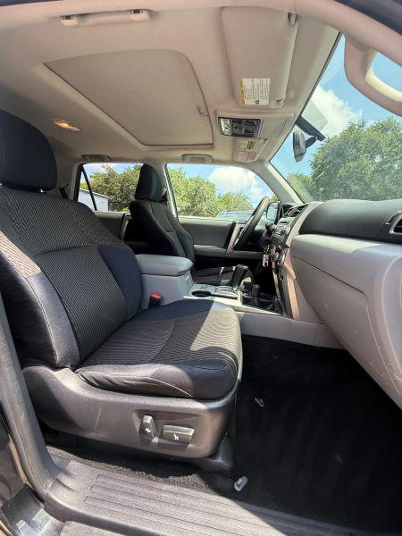 2011 Toyota 4Runner SR5 V6