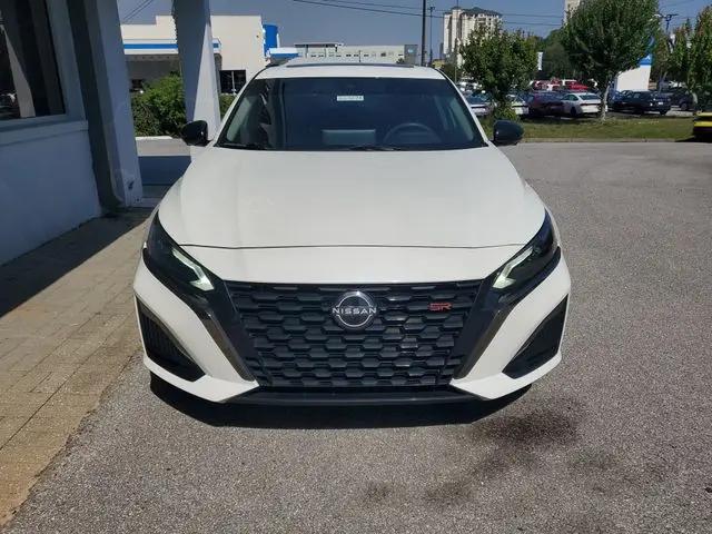 2023 Nissan Altima SR VC-Turbo FWD
