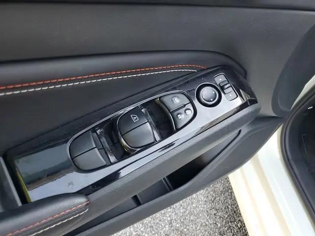 2023 Nissan Altima SR VC-Turbo FWD