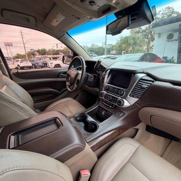 2015 Chevrolet Suburban LT