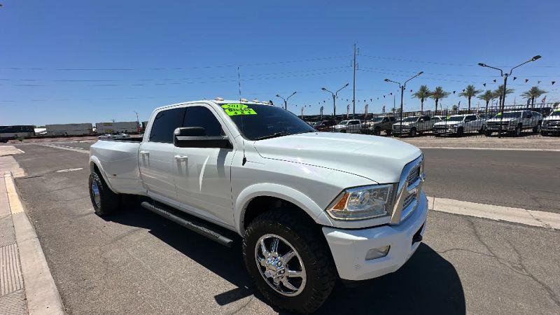 2018 Ram 3500 Laramie Crew Cab 4x4 8' Box