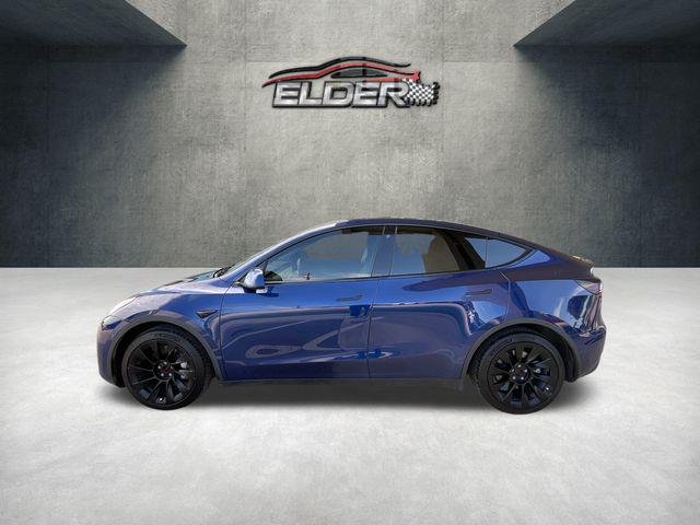 2022 Tesla Model Y Long Range Dual Motor All-Wheel Drive