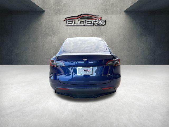 2022 Tesla Model Y Long Range Dual Motor All-Wheel Drive