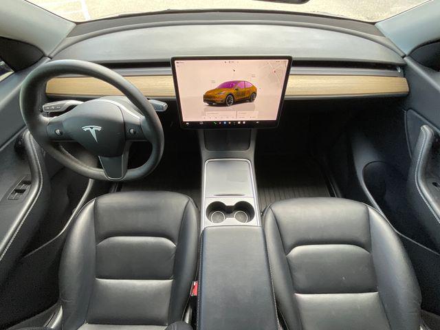 2022 Tesla Model Y Long Range Dual Motor All-Wheel Drive
