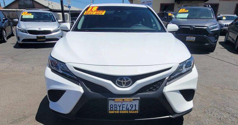 2018 Toyota Camry SE