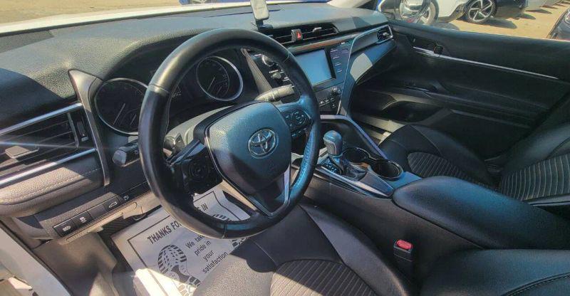 2018 Toyota Camry SE