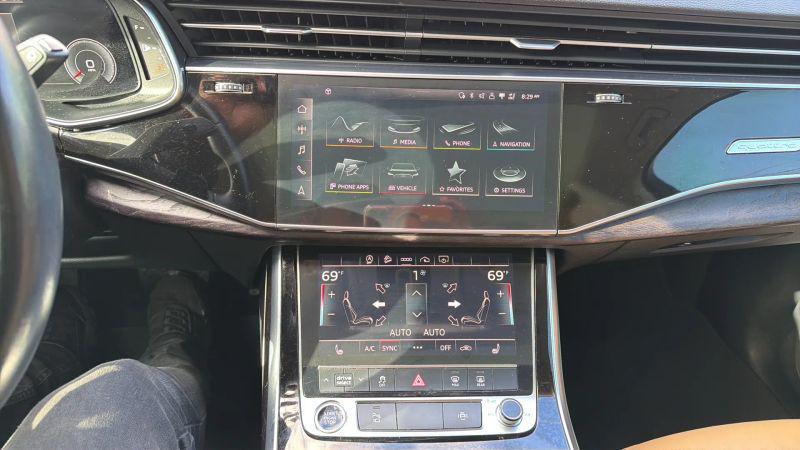 2021 Audi Q7 Premium 55 TFSI quattro Tiptronic