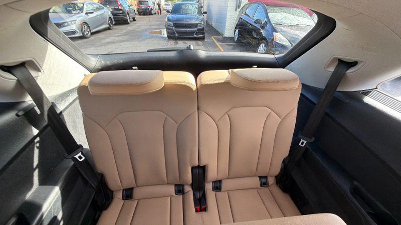 2021 Audi Q7 Premium 55 TFSI quattro Tiptronic