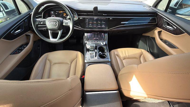 2021 Audi Q7 Premium 55 TFSI quattro Tiptronic