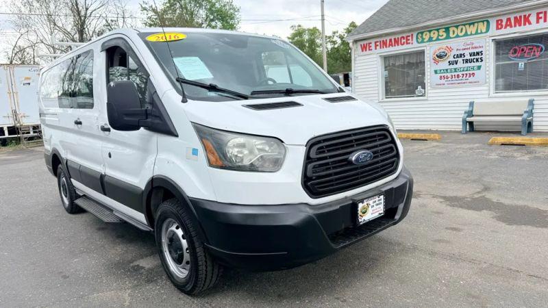 2016 Ford Transit w/60/40 Side Door w/RWB