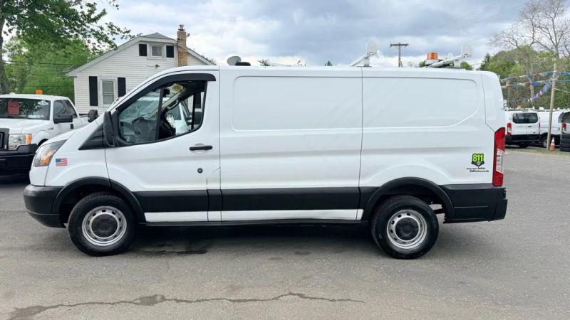 2016 Ford Transit w/60/40 Side Door w/RWB