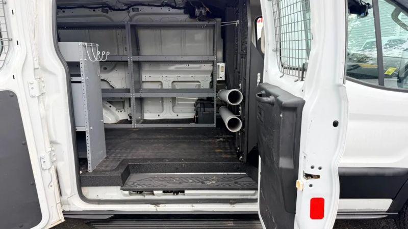 2016 Ford Transit w/60/40 Side Door w/RWB
