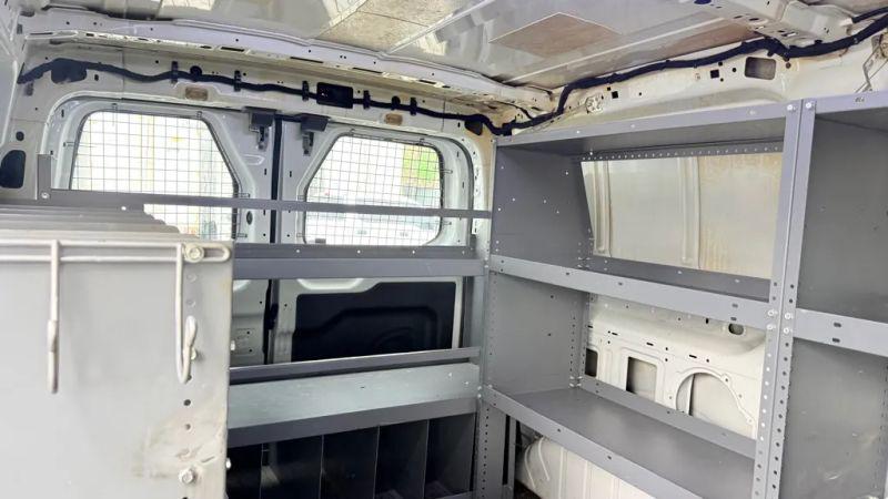 2016 Ford Transit w/60/40 Side Door w/RWB