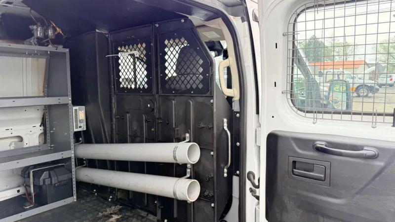2016 Ford Transit w/60/40 Side Door w/RWB