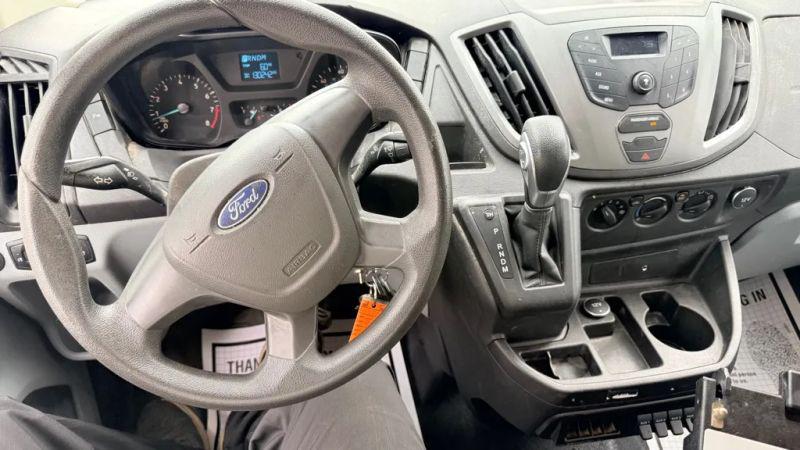 2016 Ford Transit w/60/40 Side Door w/RWB