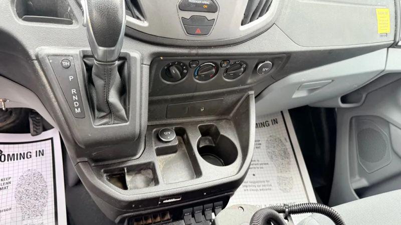 2016 Ford Transit w/60/40 Side Door w/RWB